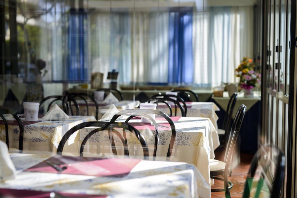 Hotel Suisse Milano Marittima Esterno foto