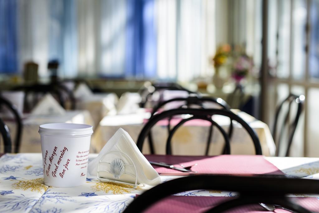 Hotel Suisse Milano Marittima Esterno foto