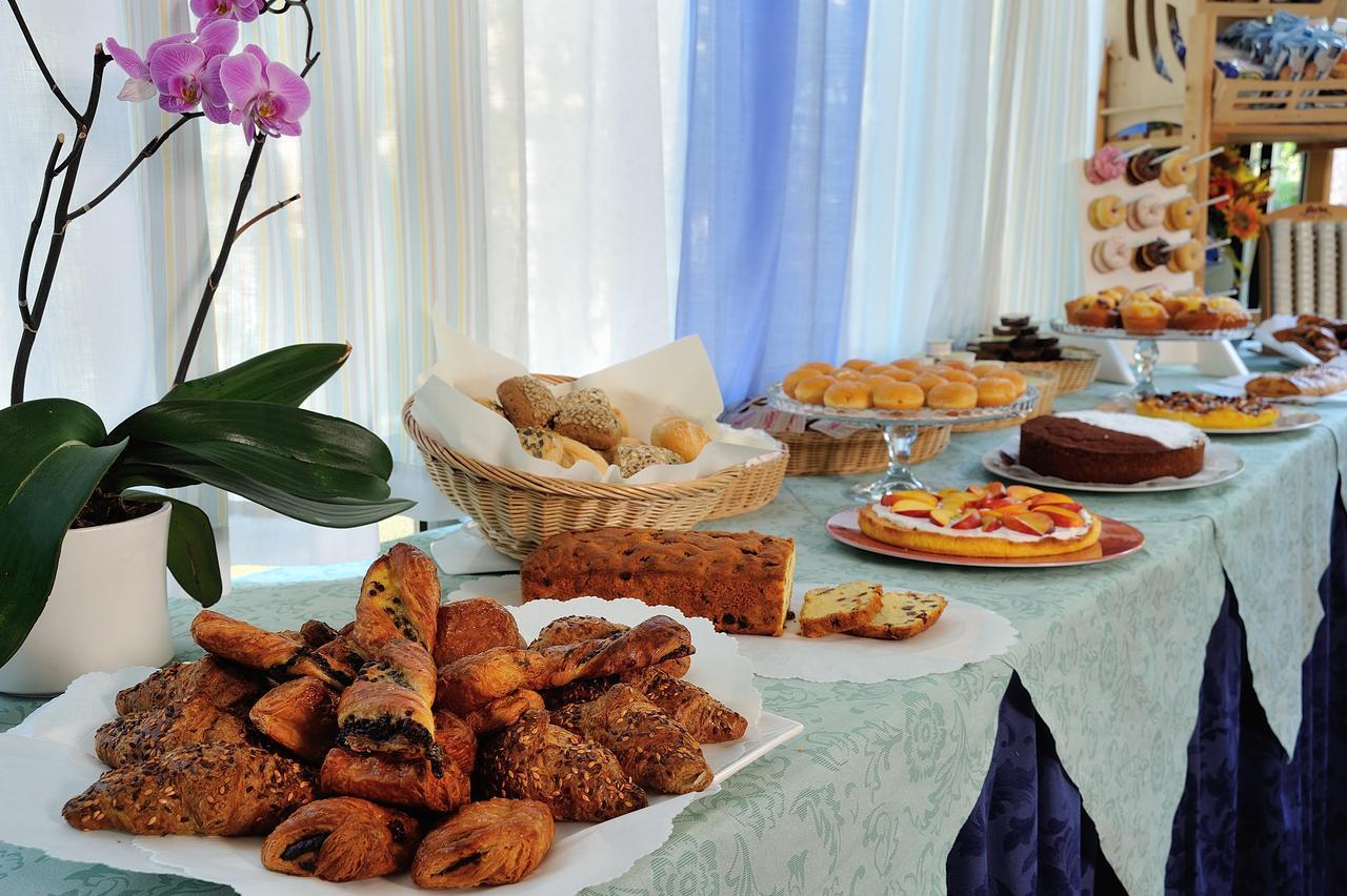 Hotel Suisse Milano Marittima Esterno foto